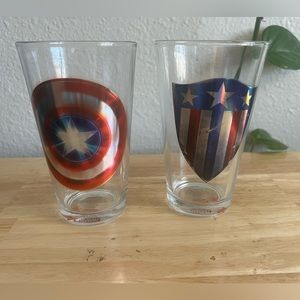 Set of Marvel drinking glasses